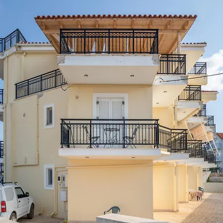 Anna's 1 Cozy For 3 * Lixouri