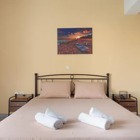 Anna's 1 Cozy For 3 *
