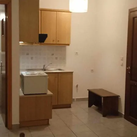 Anna's 1 Cozy For 3 * Lixouri